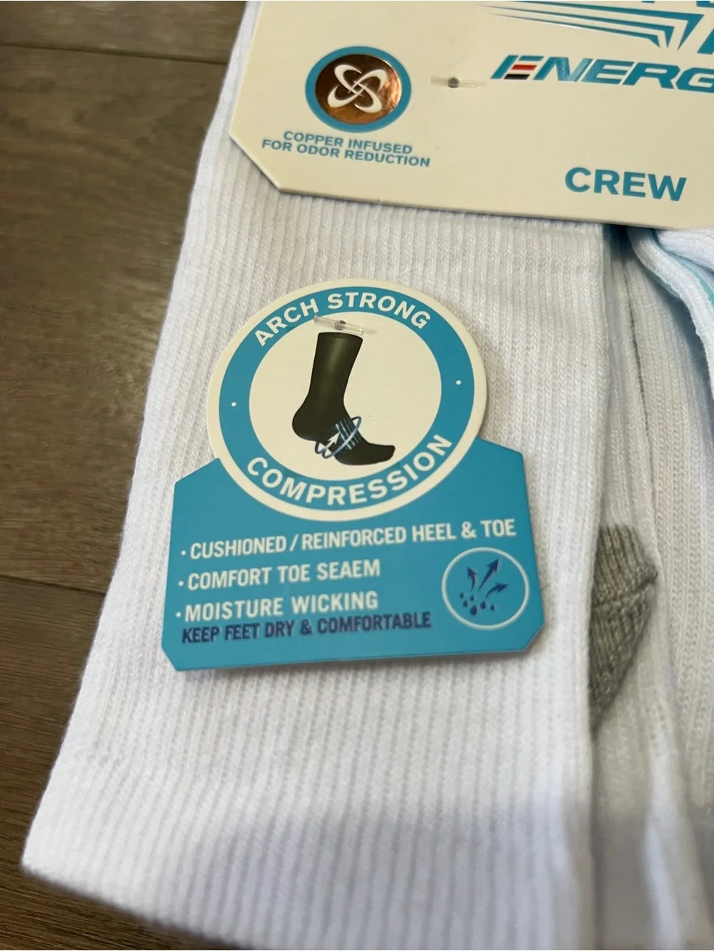 6 Pairs Copper Fit Energy Crew Socks Size 4-9.5 New